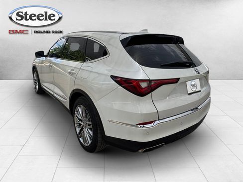 Used 2023 Acura MDX SH-AWD w/ Advance Package image 3