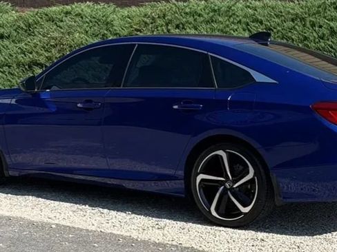 Used 2021 Honda Accord Sport Special Edition image 6