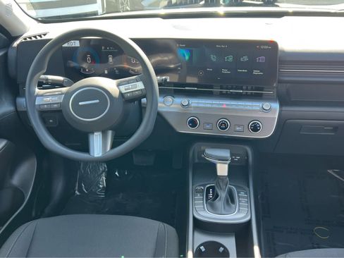 Certified 2026 Hyundai Kona SE image 32