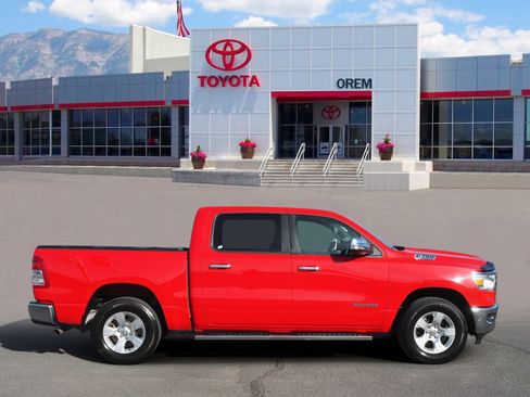 Used 2022 RAM 1500 Big Horn image 3