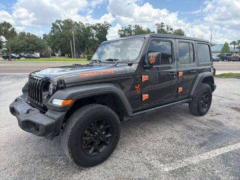 Used 2020 Jeep Wrangler Unlimited Sport AWD/4WD image 1