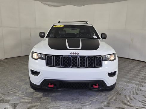Used 2021 Jeep Grand Cherokee Trailhawk image 3