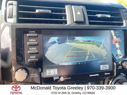 Used 2022 Toyota 4Runner TRD Off-Road Premium AWD/4WD image 17