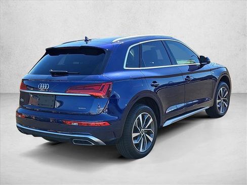Certified 2025 Audi Q5 2.0T Premium Plus w/ Premium Plus Package image 5