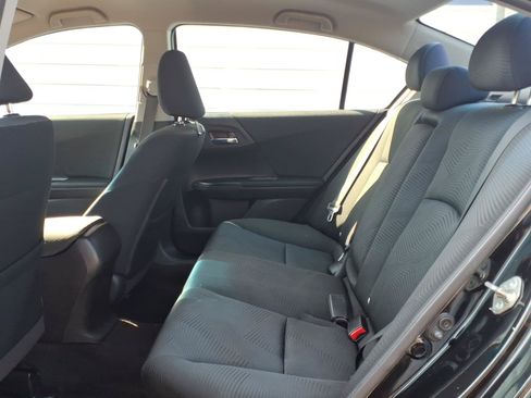 Used 2015 Honda Accord LX image 9