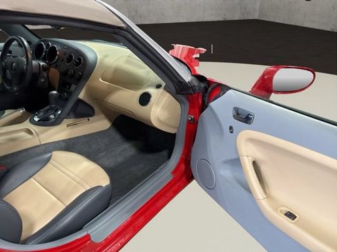 Used 2007 Pontiac Solstice Convertible w/ Premium Package RWD image 17