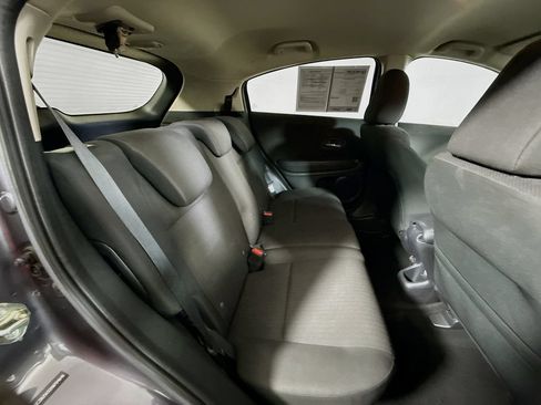 Used 2017 Honda HR-V LX image 24