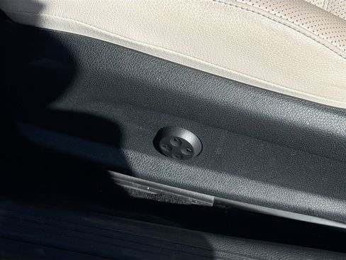 Used 2023 Mercedes-Benz C 43 AMG 4MATIC Coupe image 26