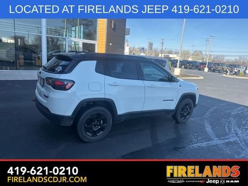 Used 2023 Jeep Compass Trailhawk w/ Trailhawk Elite Group image 20