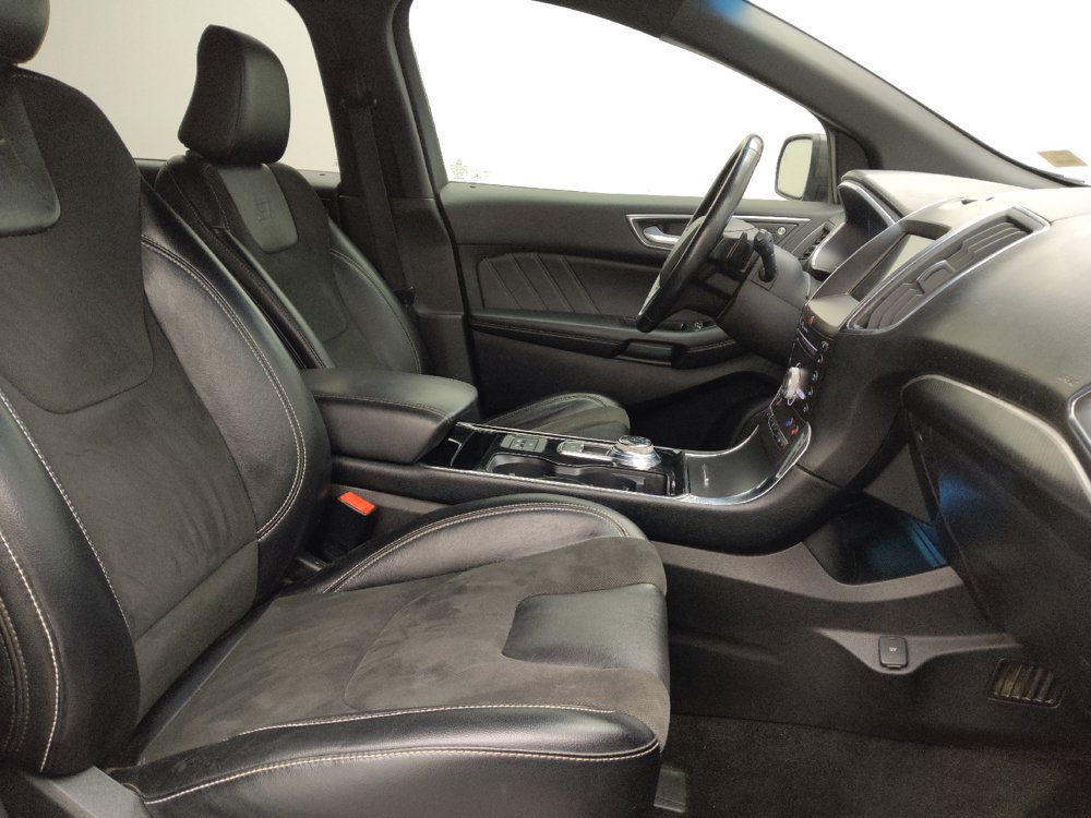 Used 2019 Ford Edge ST w/ Equipment Group 401A AWD/4WD image 21