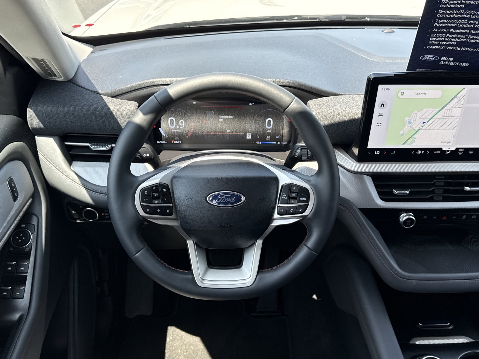 Certified 2025 Ford Explorer Active RWD image 15