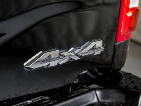 Used 2024 RAM 2500 Limited AWD/4WD image 48