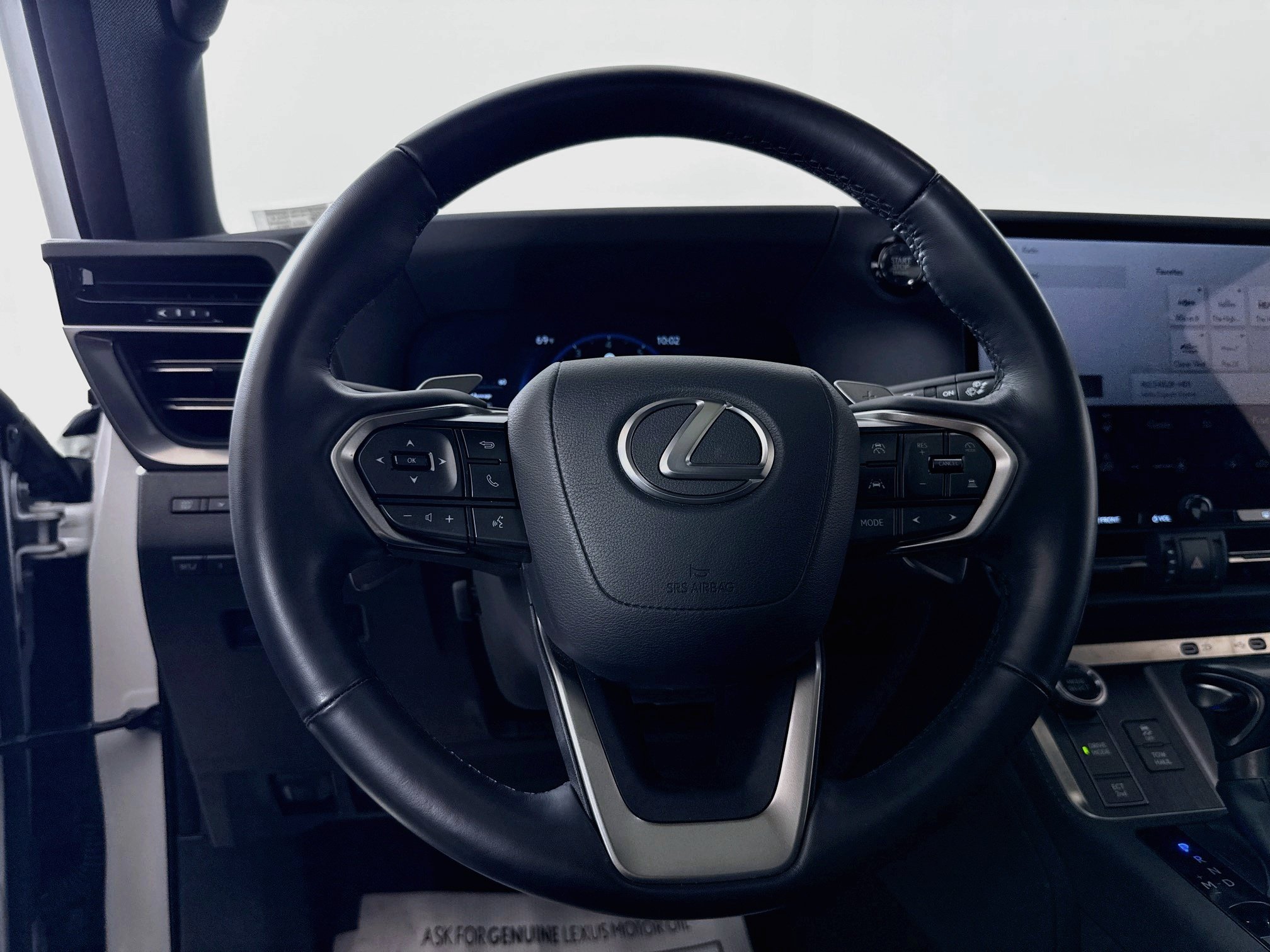 Certified 2024 Lexus GX 550 w/ Accessory Package (2T) AWD/4WD image 12