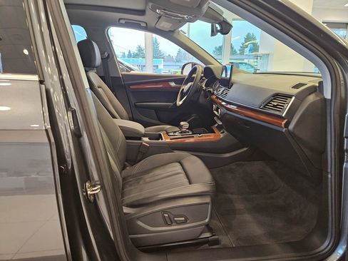 Used 2023 Audi Q5 2.0T Premium w/ Convenience Package image 25