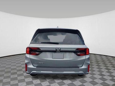New 2026 Honda Odyssey EX-L image 4
