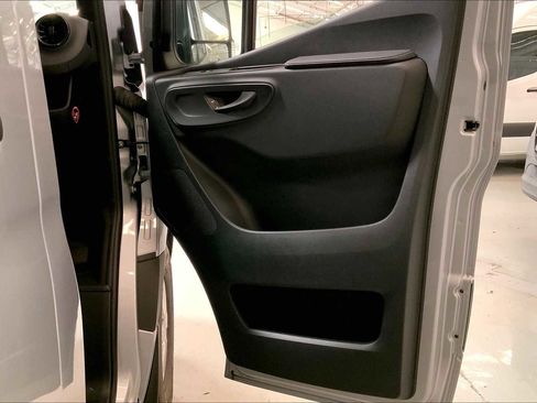New 2025 Mercedes-Benz Sprinter 2500 image 10