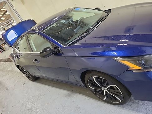Used 2024 Nissan Altima 2.5 SR FWD image 3