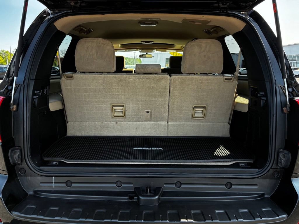 Used 2017 Toyota Sequoia SR5 AWD/4WD image 43