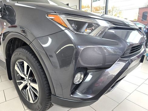 Used 2017 Toyota RAV4 XLE image 7