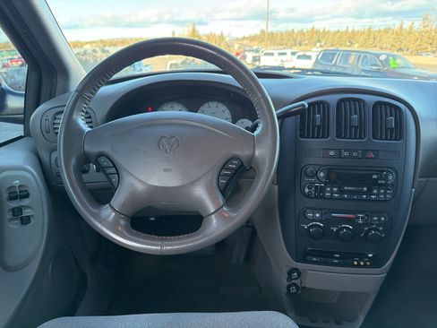 Used 2003 Dodge Grand Caravan Sport image 15