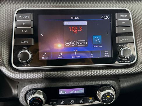 Used 2019 Nissan Kicks SV image 22