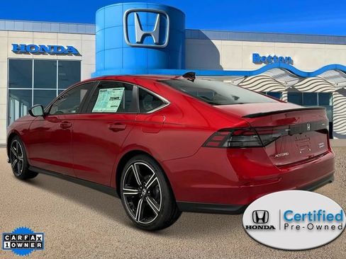 Used 2025 Honda Accord Sport image 3