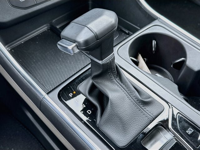 Certified 2026 Kia Carnival EX FWD image 17