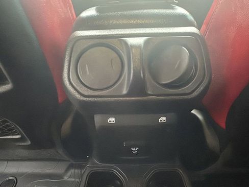 Used 2020 Jeep Gladiator Rubicon image 21