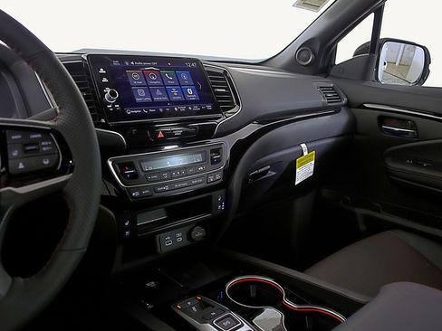 New 2026 Honda Ridgeline Black Edition image 25