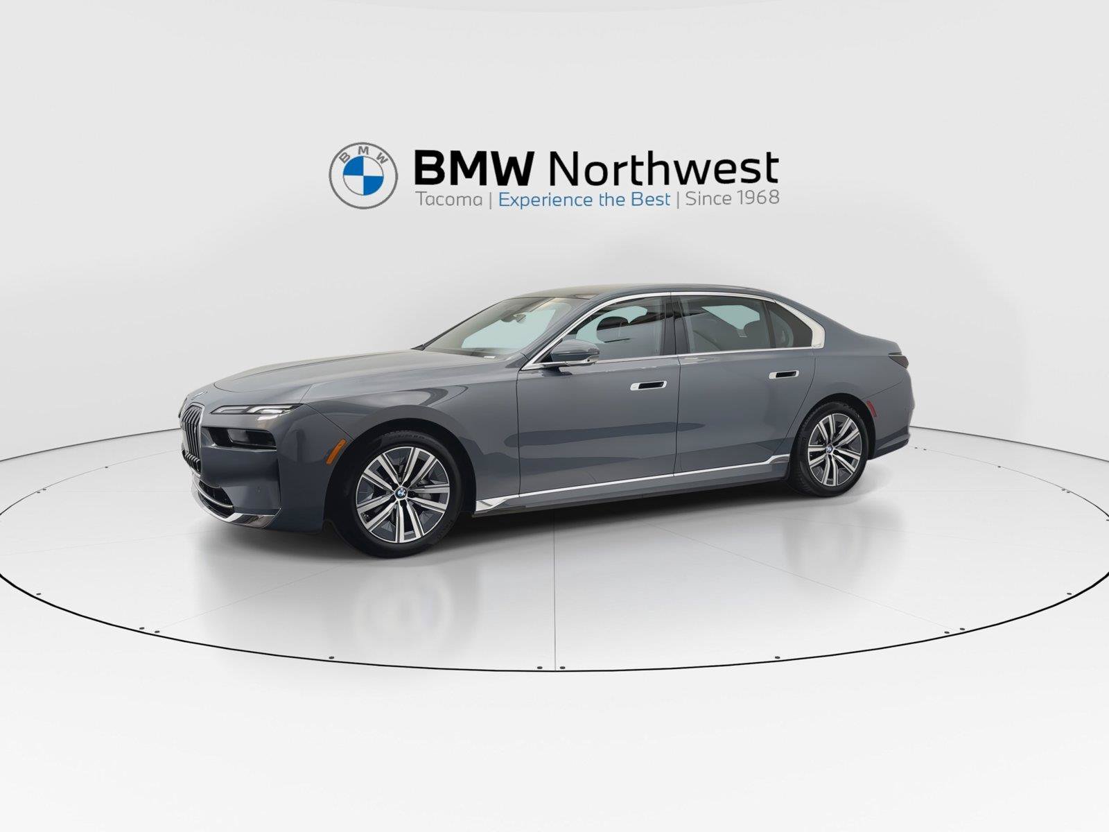 Used 2023 BMW i7 xDrive60 AWD/4WD image 10