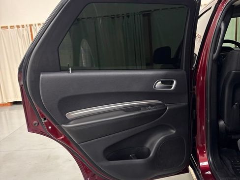 Used 2019 Dodge Durango SXT w/ 3rd Row Seating Group RWD image 23
