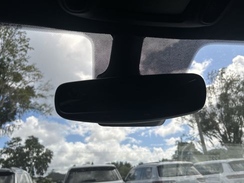 New 2026 Chrysler Pacifica Pinnacle image 52