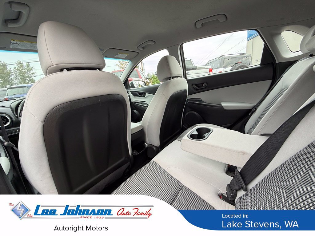 Used 2023 Hyundai Kona SE AWD/4WD image 15