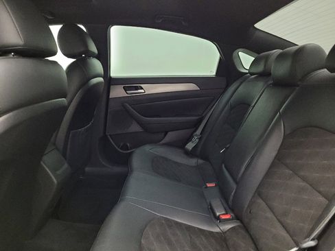 Used 2018 Hyundai Sonata Sport image 18