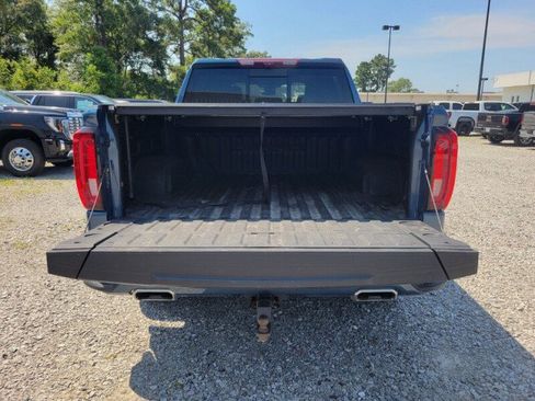 Used 2024 GMC Sierra 1500 Denali w/ Technology Package AWD/4WD image 8
