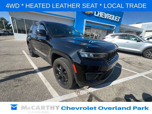 Used 2023 Jeep Grand Cherokee Altitude AWD/4WD image 1
