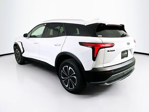 Used 2024 Chevrolet Blazer EV LT AWD/4WD image 5