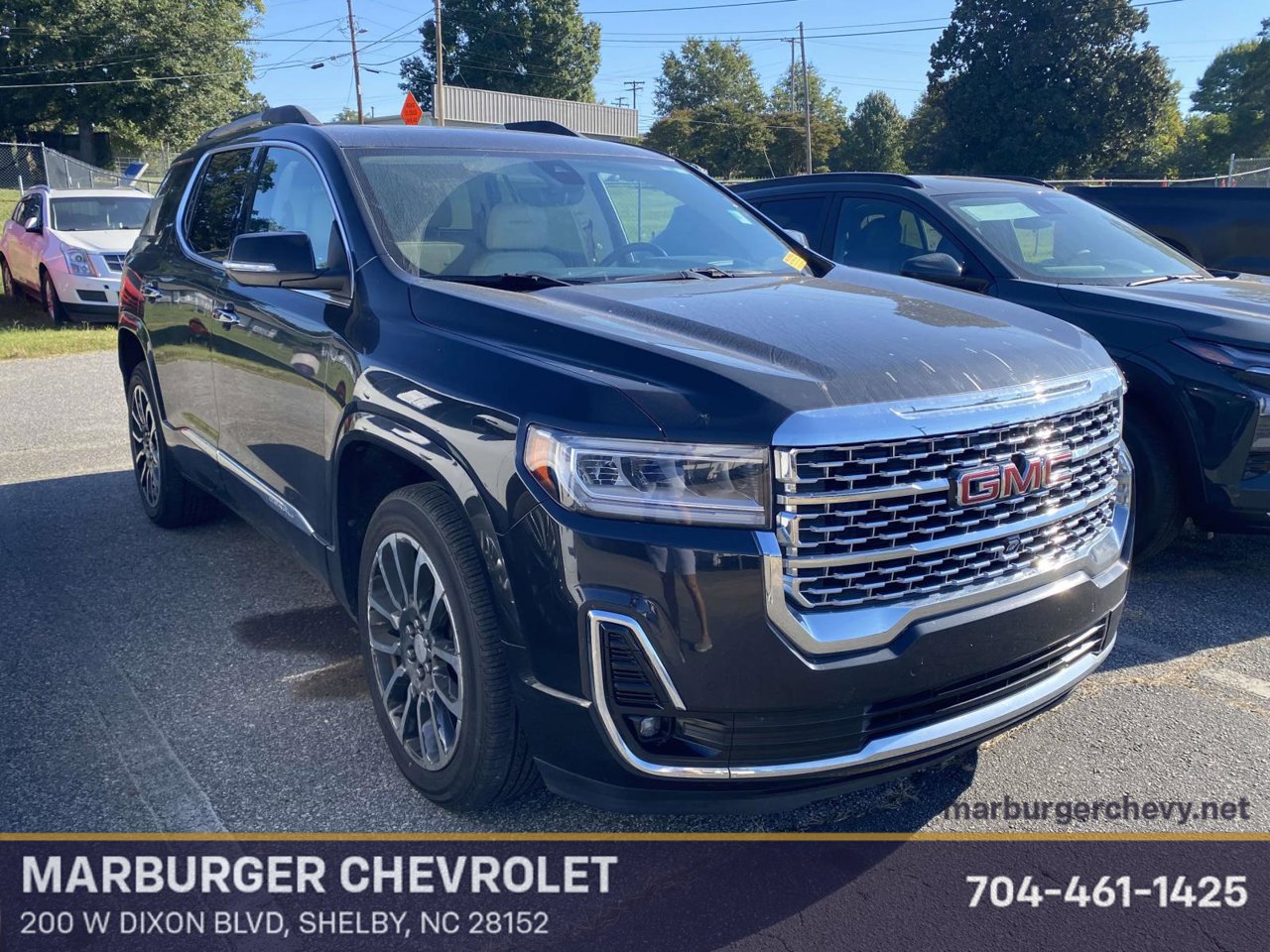 Used 2020 GMC Acadia Denali w/ Technology Package FWD image 1