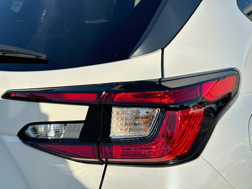 New 2026 Subaru Crosstrek 2.5i Limited AWD/4WD image 32