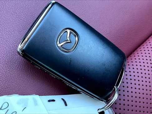 Used 2021 MAZDA CX-5 Carbon Edition image 15