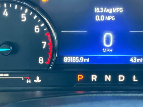 Used 2022 Ford Explorer XLT RWD image 23