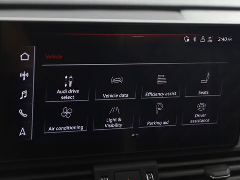 Used 2023 Audi SQ5 Premium Plus w/ Premium Plus Package AWD/4WD image 32