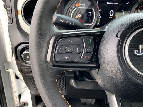 Used 2024 Jeep Wrangler Unlimited Sport AWD/4WD image 31