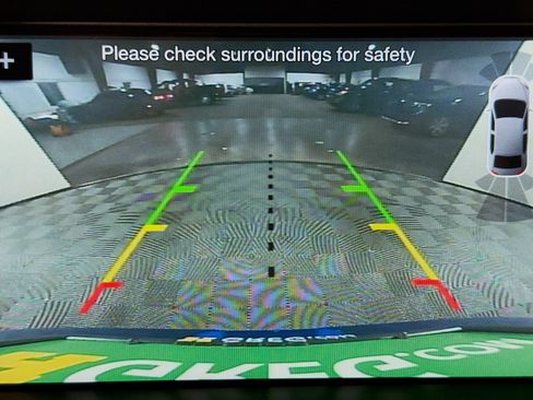 Used 2019 Ford Escape Titanium image 25