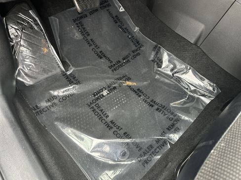 Used 2017 Toyota Corolla SE 50th Anniversary image 17