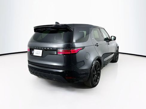 Used 2024 Land Rover Discovery Dynamic SE image 5
