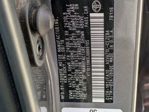 Used 2018 Toyota Camry L image 27