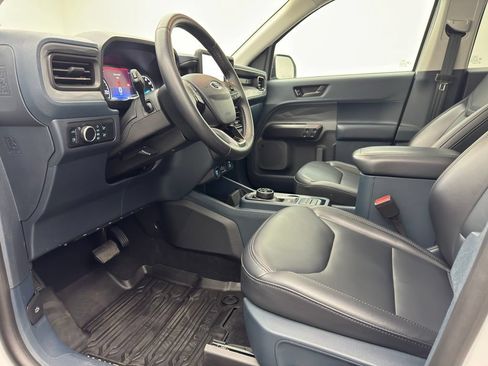 Used 2024 Ford Maverick Lariat w/ Black Appearance Package FWD image 15
