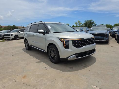 New 2026 Kia Carnival SX FWD image 2