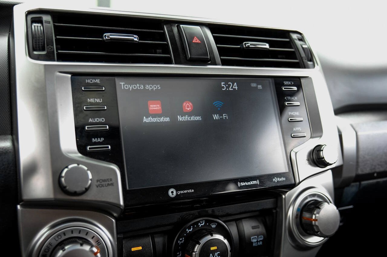 Used 2021 Toyota 4Runner SR5 Premium w/ Moonroof Package AWD/4WD image 37